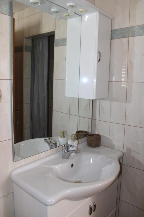 Apartment Noel Sveti Vid-Miholjice Zewnętrze zdjęcie